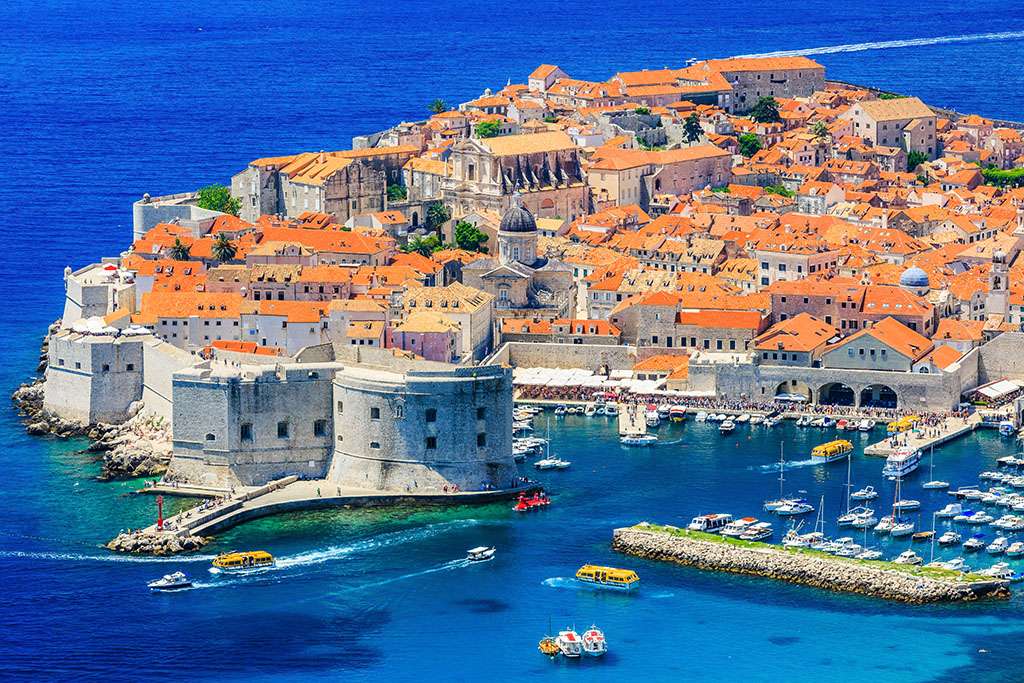 Dubrovnik pussel på nätet
