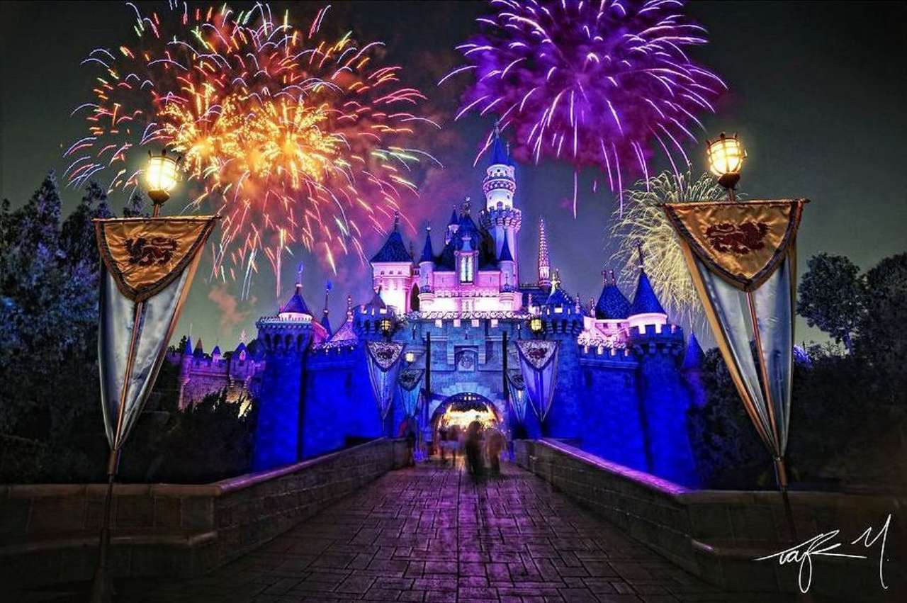 neues Jahr in Disneyland Puzzlespiel online