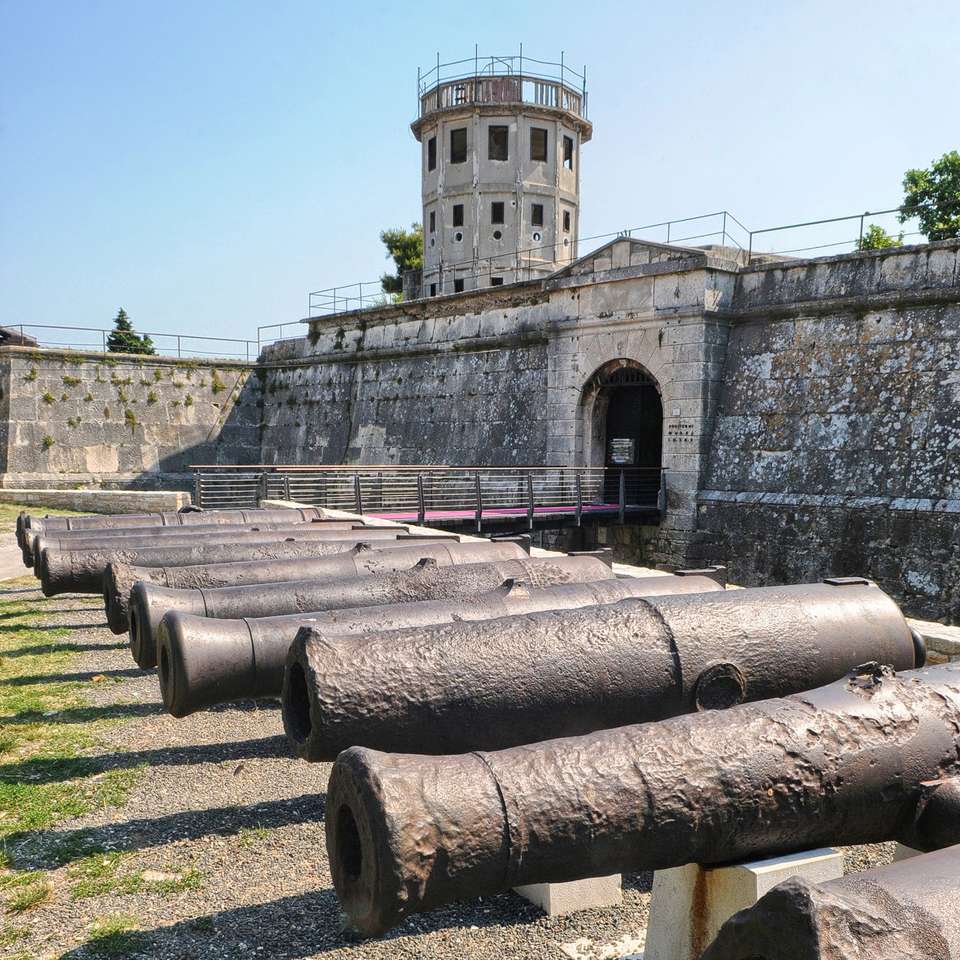 Pula Historisch & Maritiem Museum Kroatië online puzzel