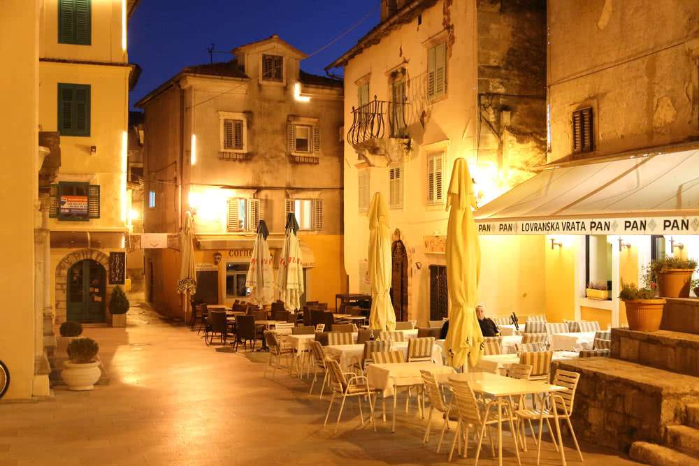 Lovran oude stad Istrië Kroatië online puzzel