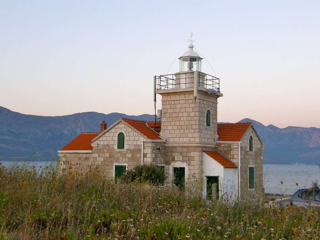 Faro dell'isola di Hvar Croazia puzzle online