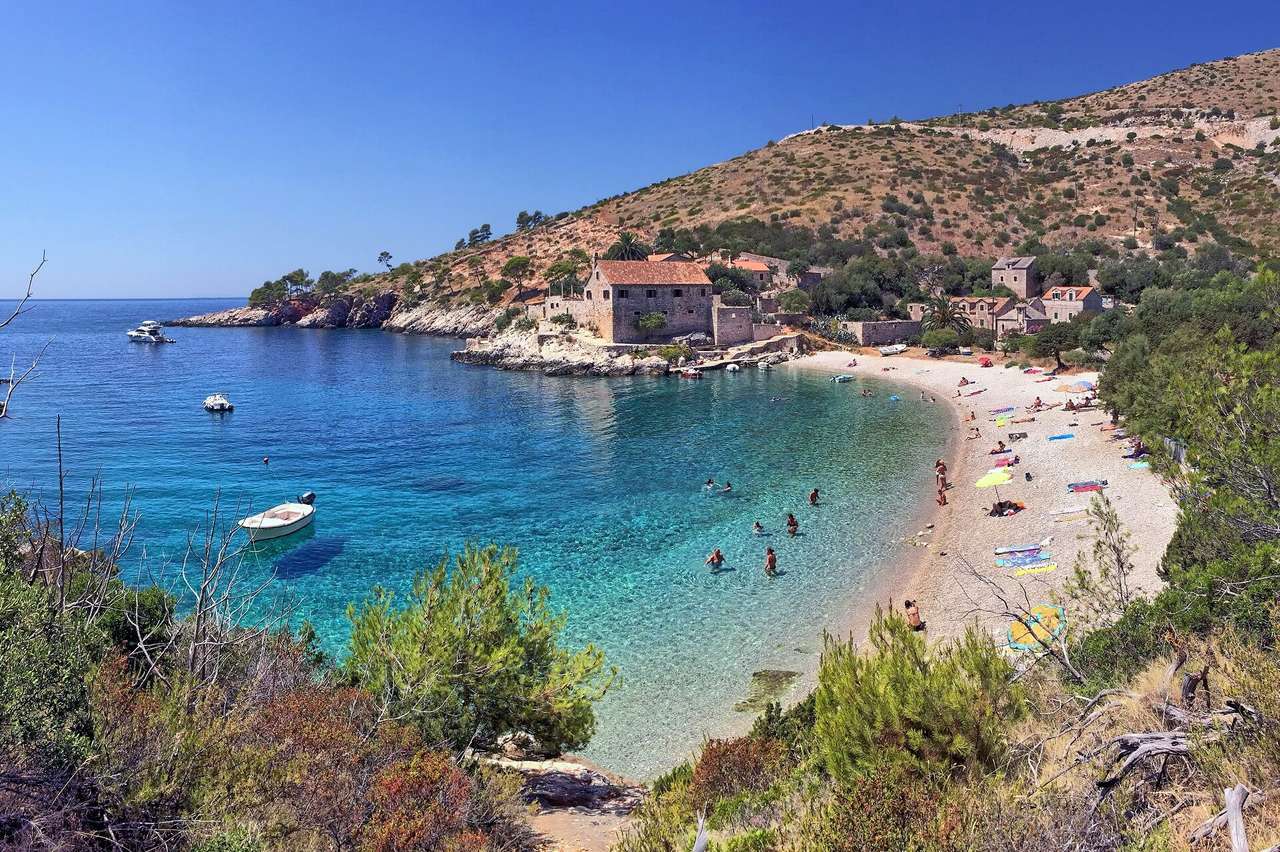 Hvar szigeti strand Horvátországban kirakós online
