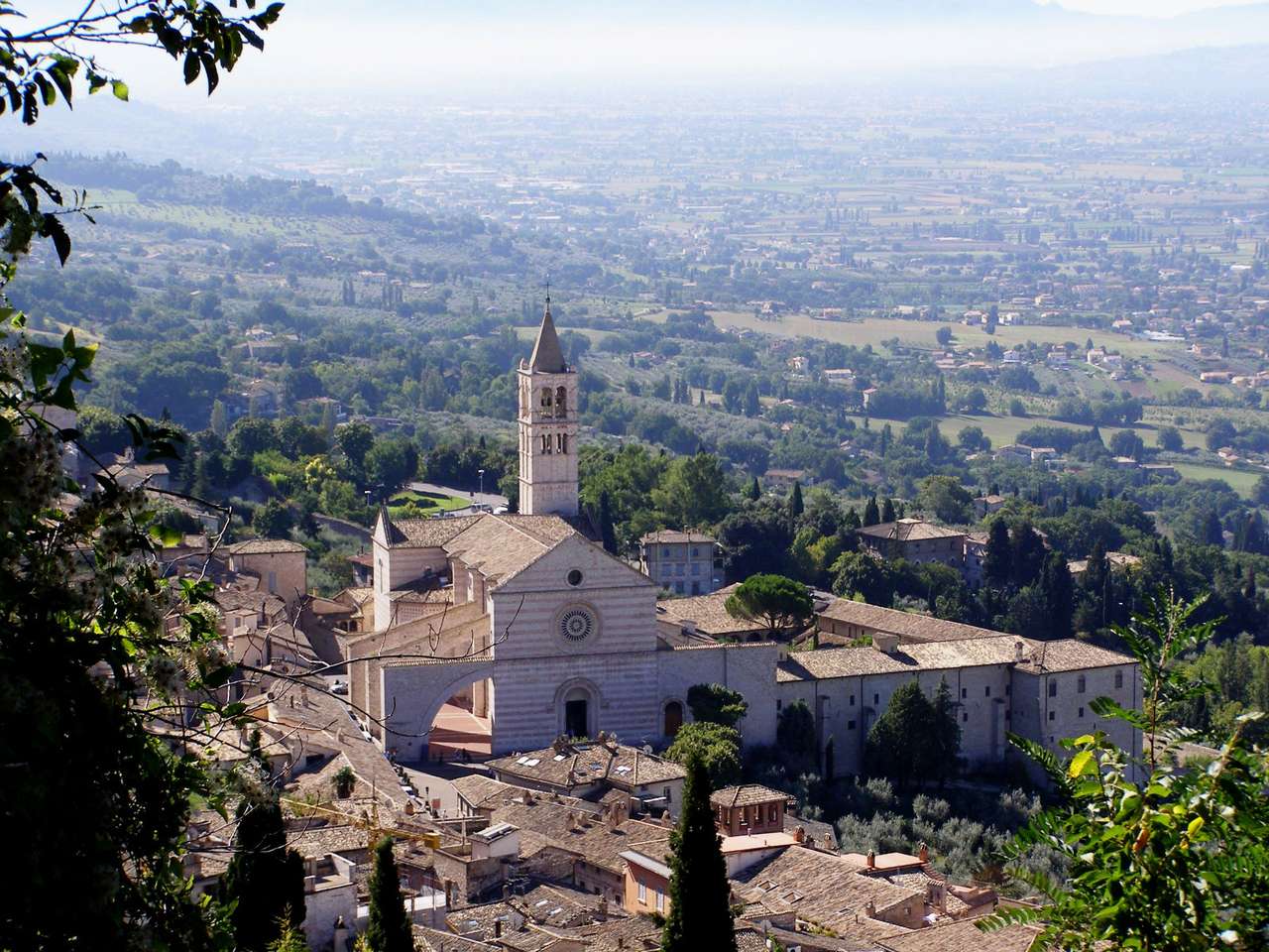 Paese di Assisi. puzzle online