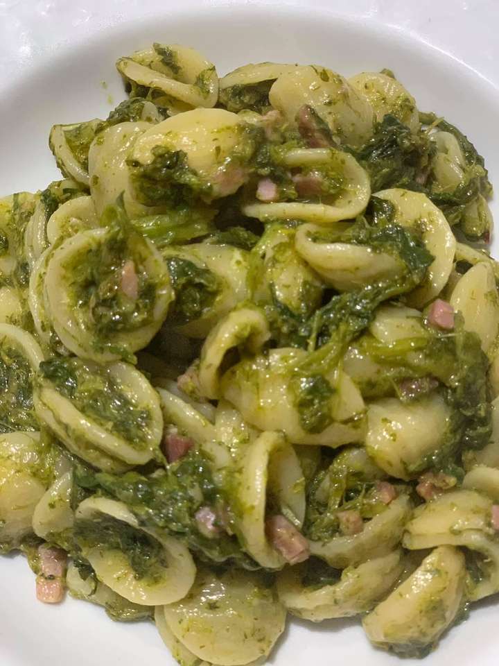 Orecchiette med broccoli, Neapel Italien pussel på nätet