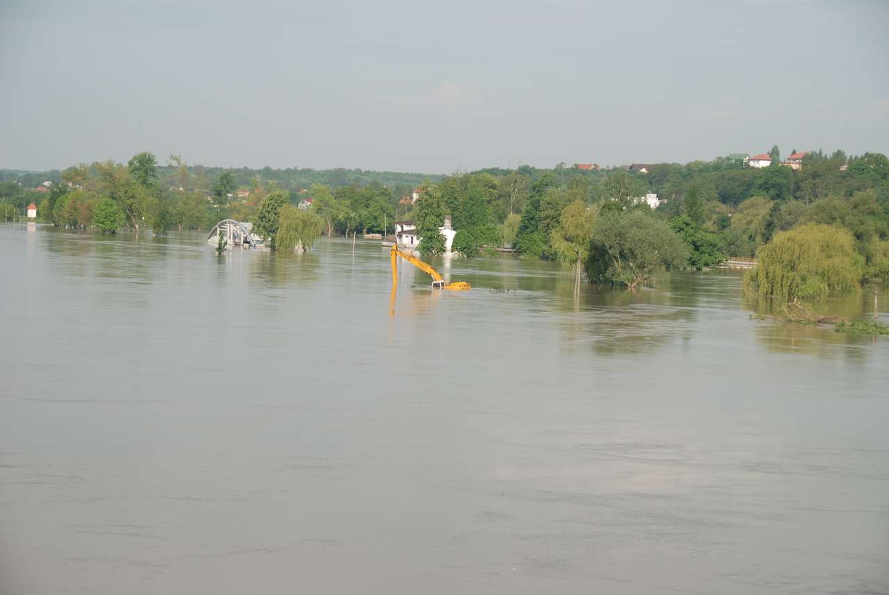 Powódź 2011 онлайн пъзел
