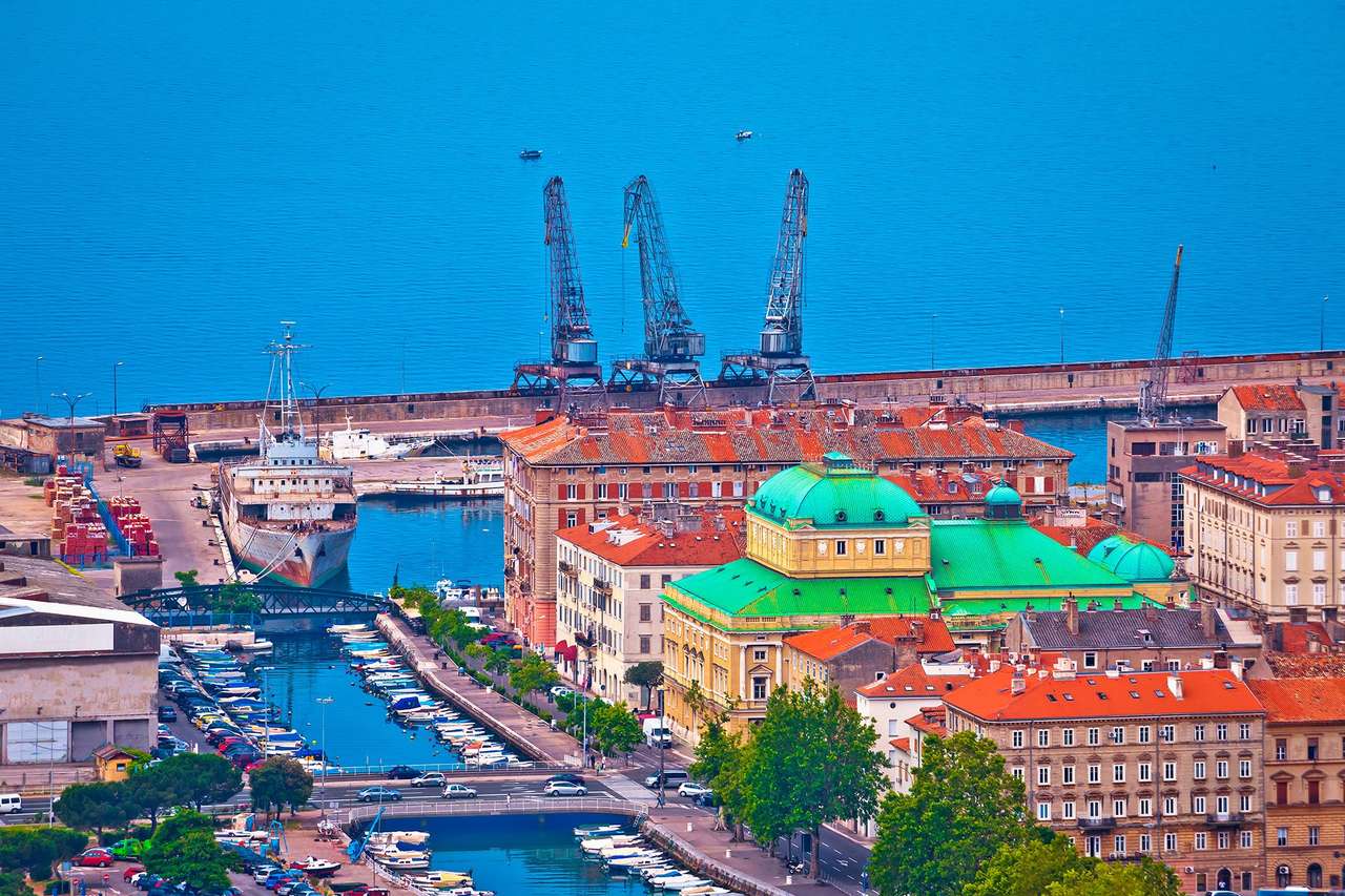 Cidade de Rijeka na Croácia puzzle online