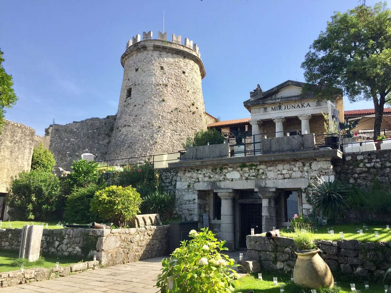 Rijeka stad i Kroatien pussel på nätet