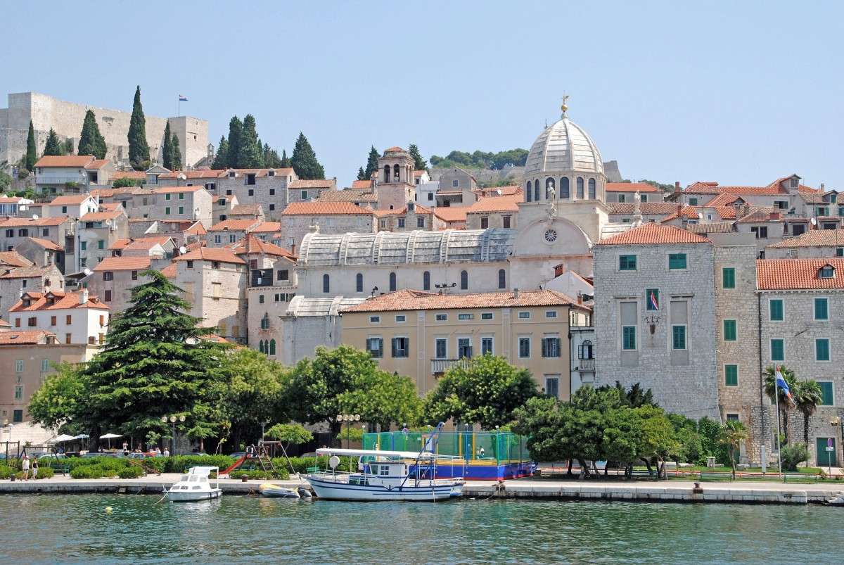 Град Шибеник в Хърватия онлайн пъзел