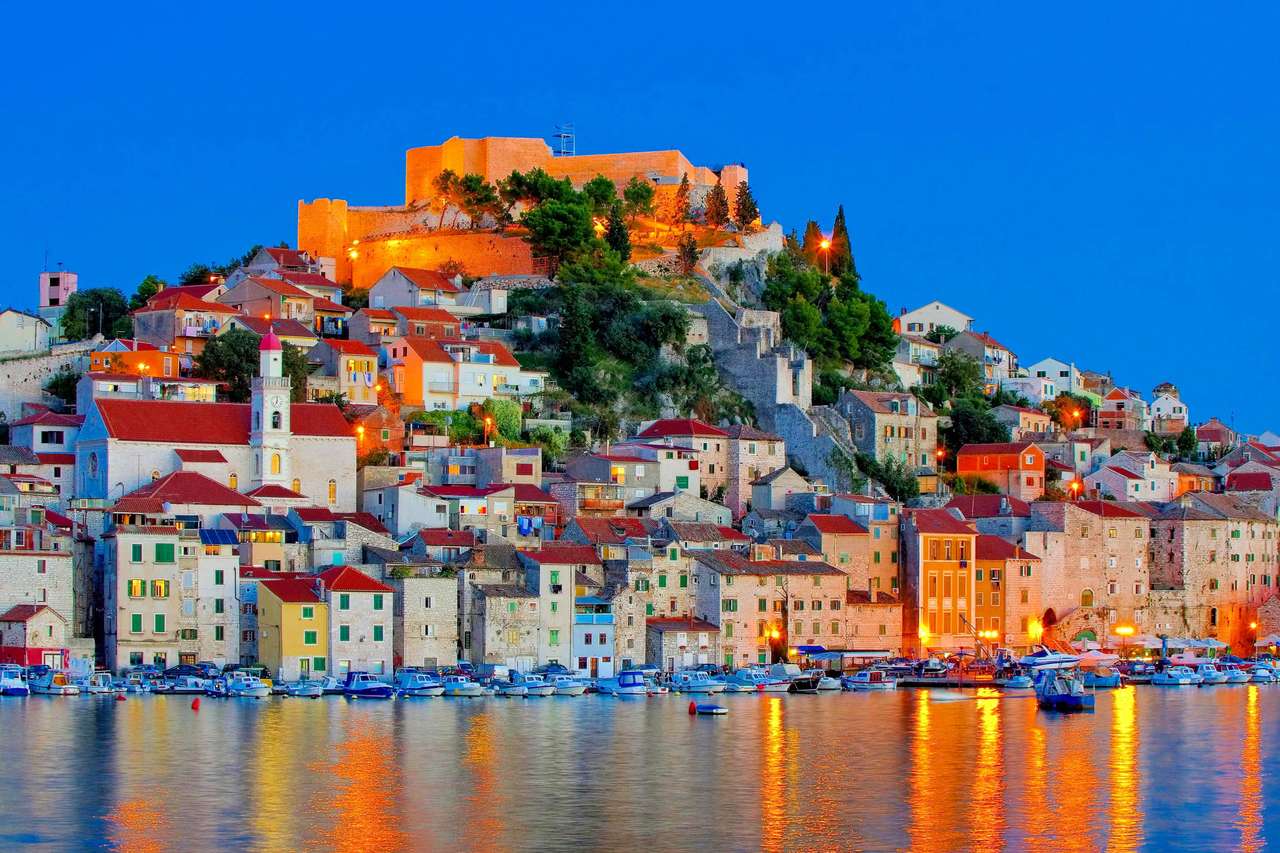 Πόλη του Σίμπενικ στην Κροατία online παζλ