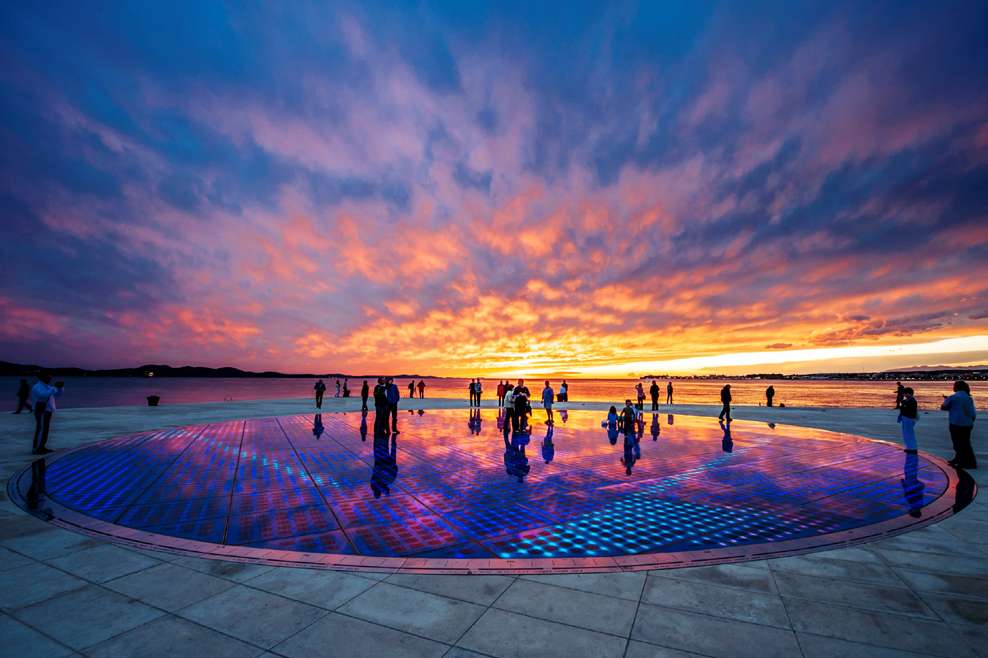 Zadar Groeten aan de installatie van de zon in Kroatië online puzzel