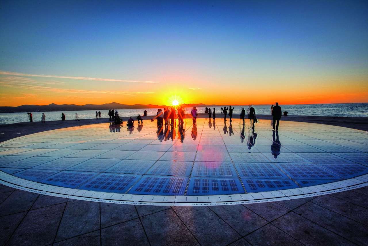 Zadar Salutations au Soleil Installation Croatie puzzle en ligne