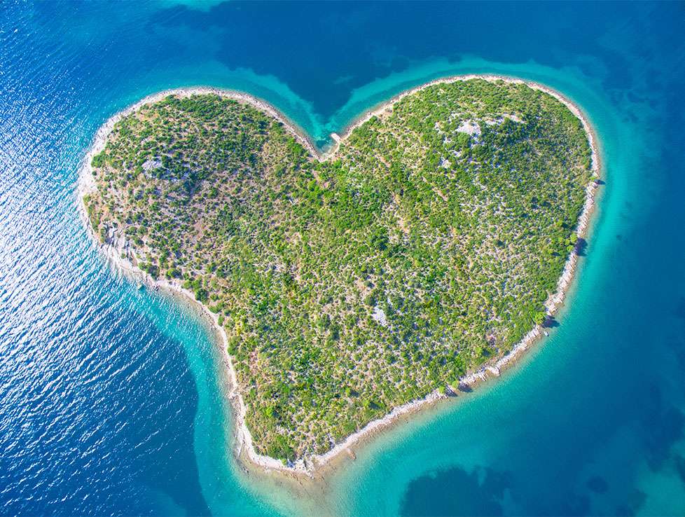 Ilha Galesnjak perto de Zadar Croácia quebra-cabeças online