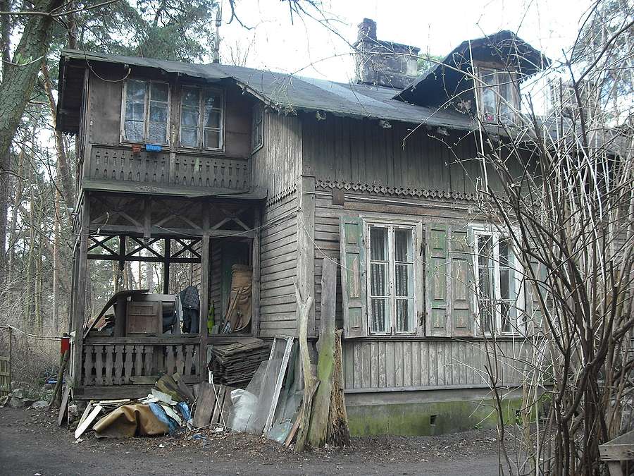 casa de madera vieja rompecabezas en línea