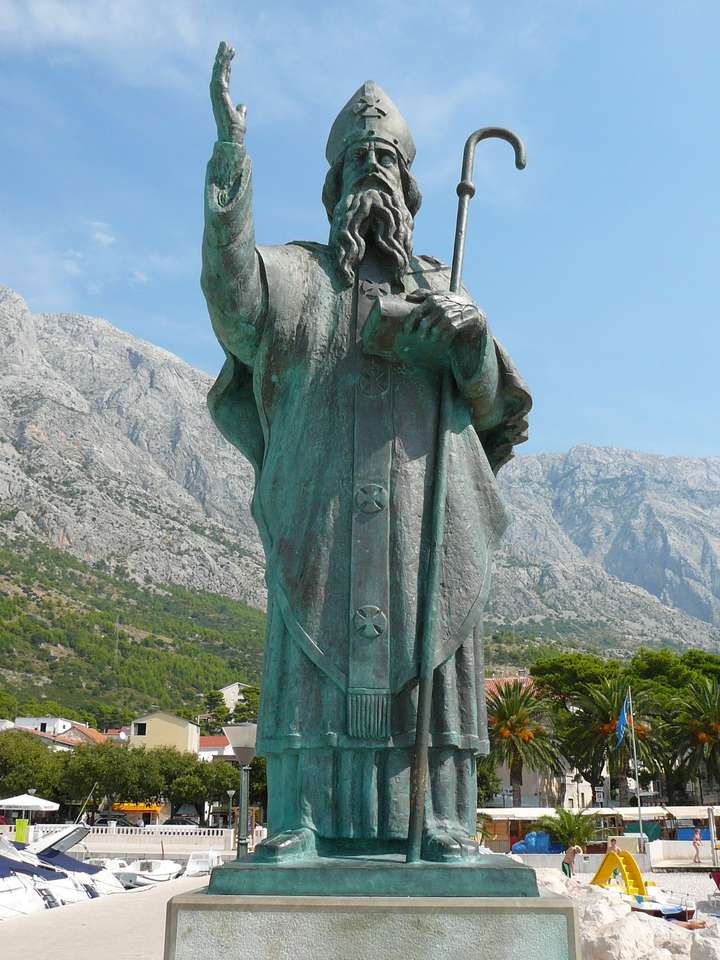 Estatua Baska Voda St Nikolas Croacia rompecabezas en línea