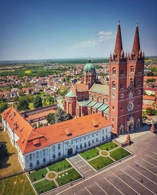 Kathedraal van Dakovo Kroatië legpuzzel online