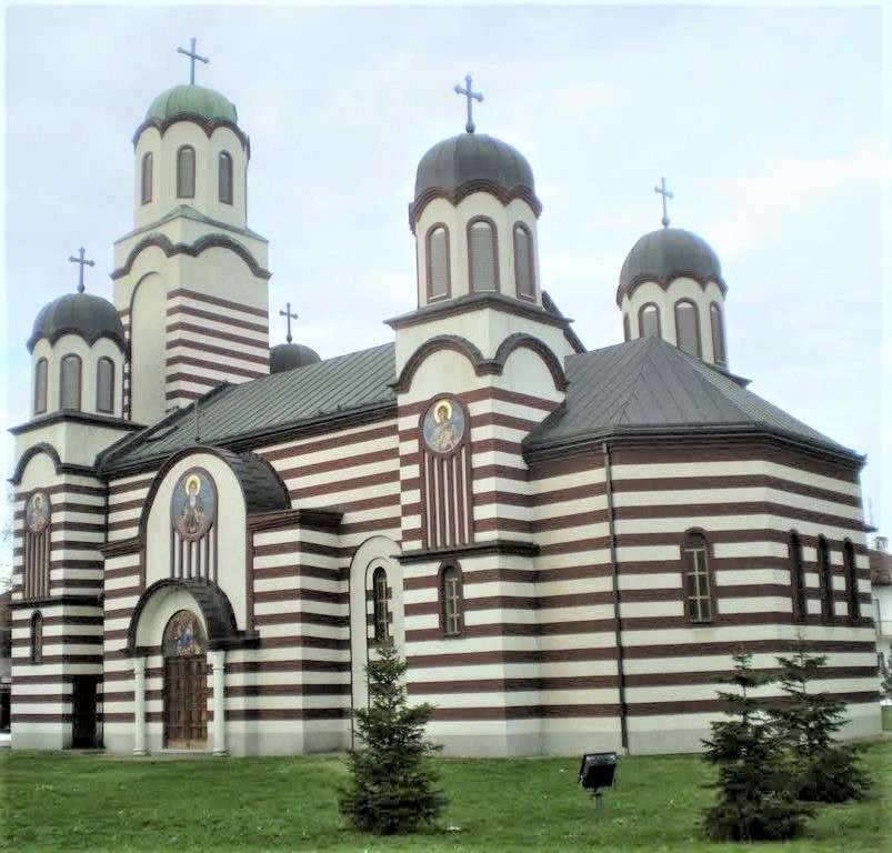 Drenovci kyrka Kroatien Pussel online