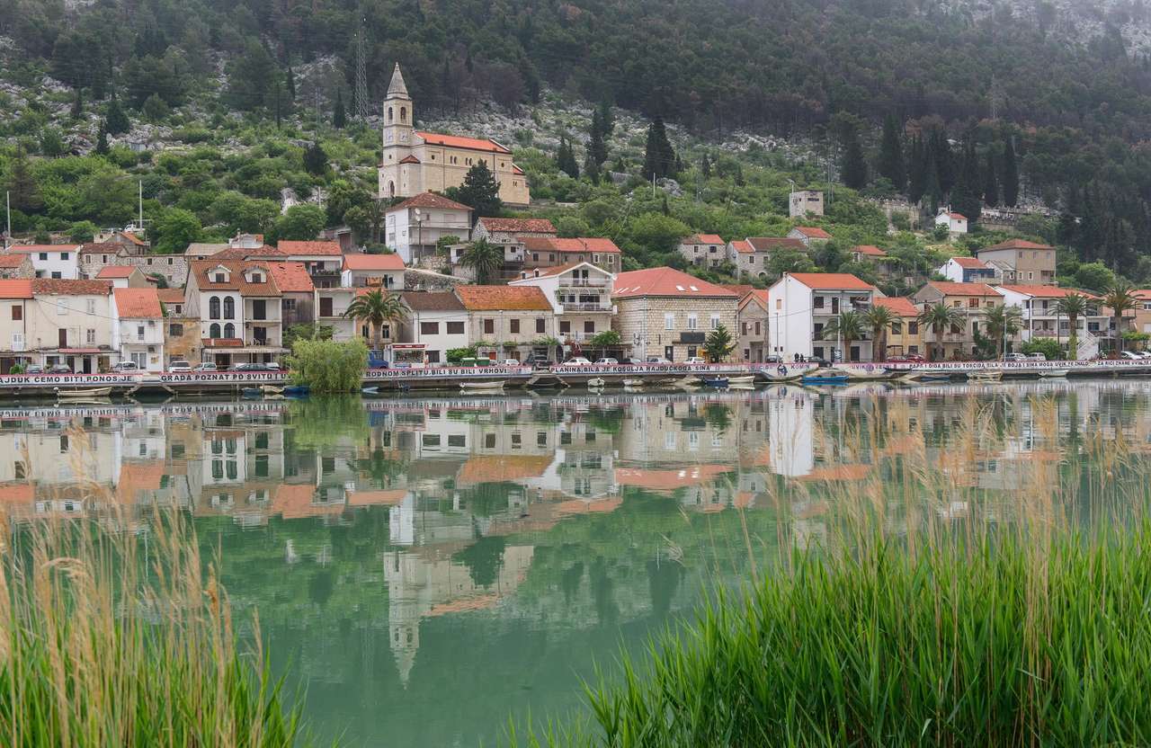 Πόλη Komin στην Κροατία παζλ online