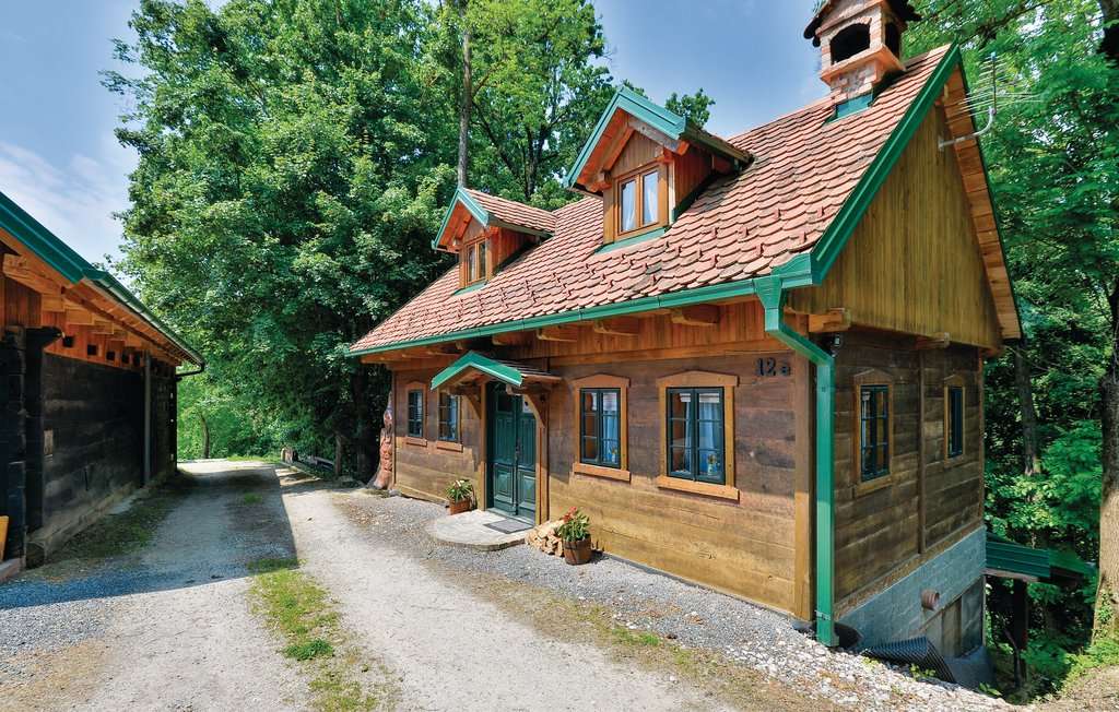 Casa in legno Medimurje Croazia puzzle online