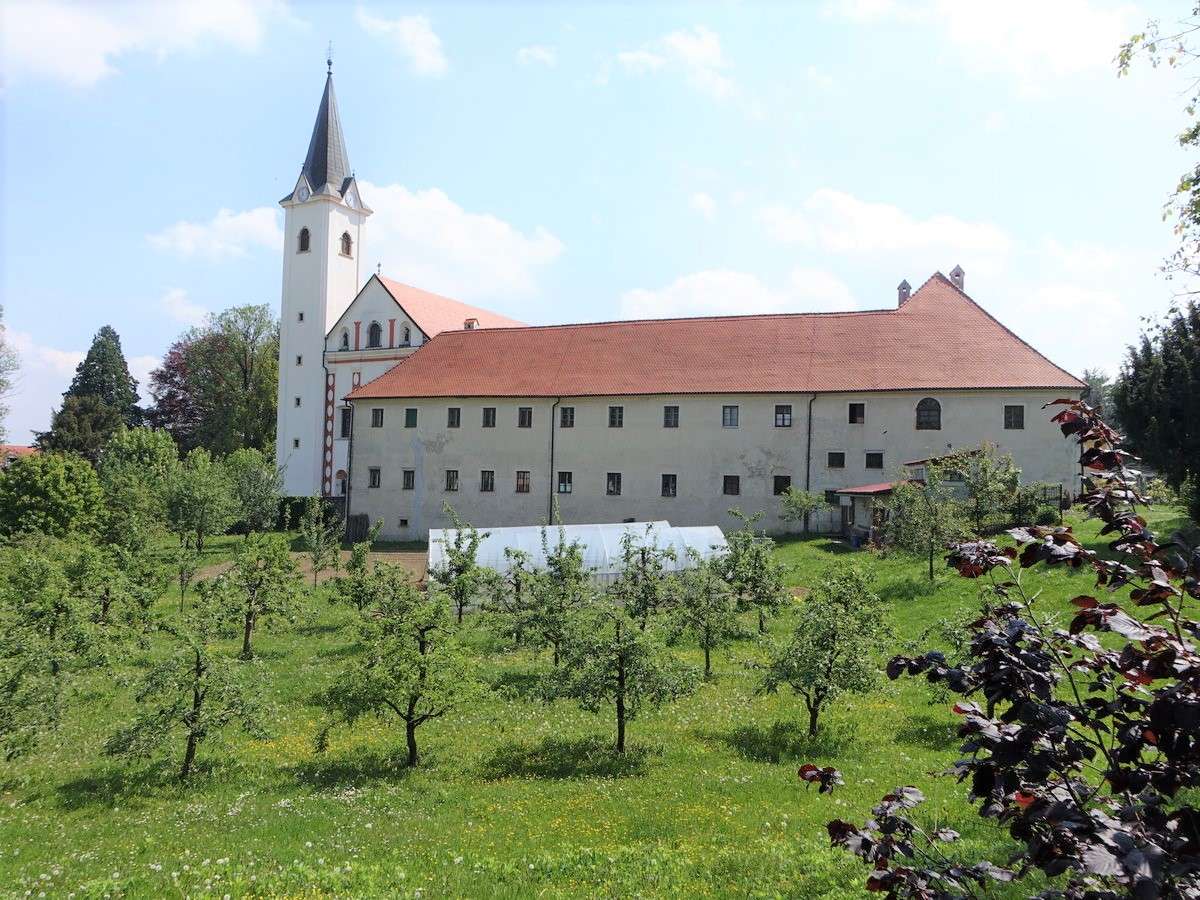 Самоборски манастир Балазене Хърватия онлайн пъзел