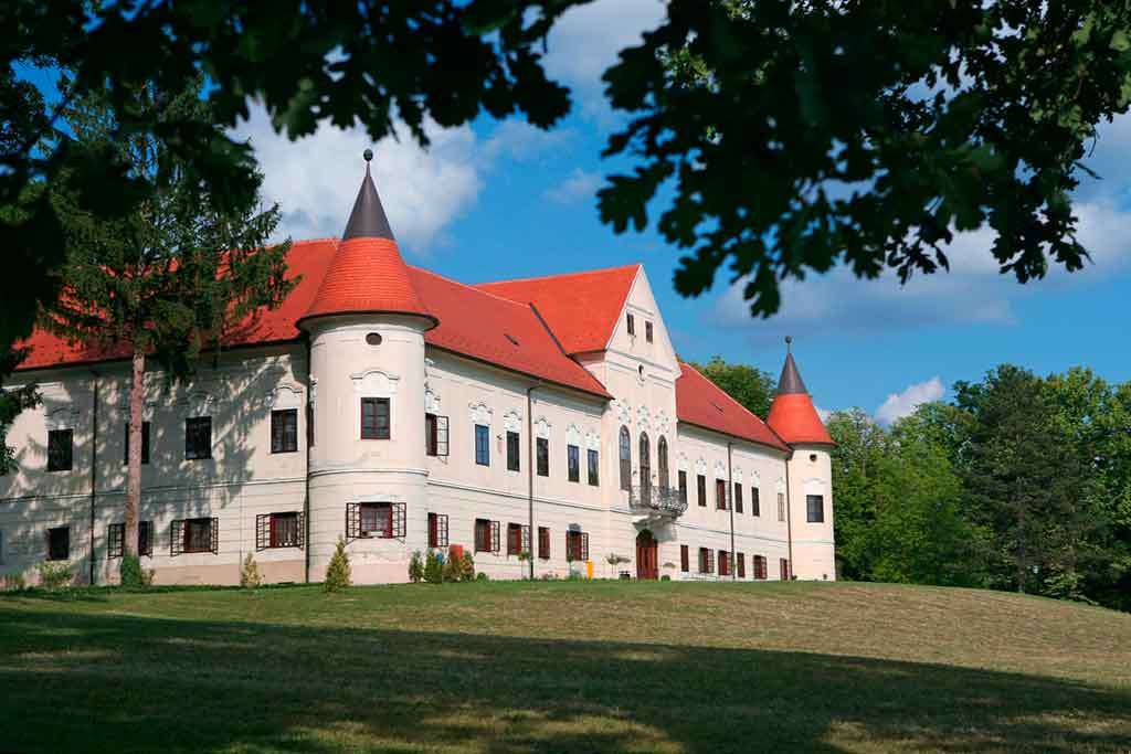 Κάστρο Luznica Κροατία online παζλ