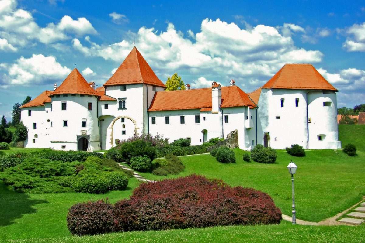 Κάστρο Βαραζντίν Κροατία παζλ online