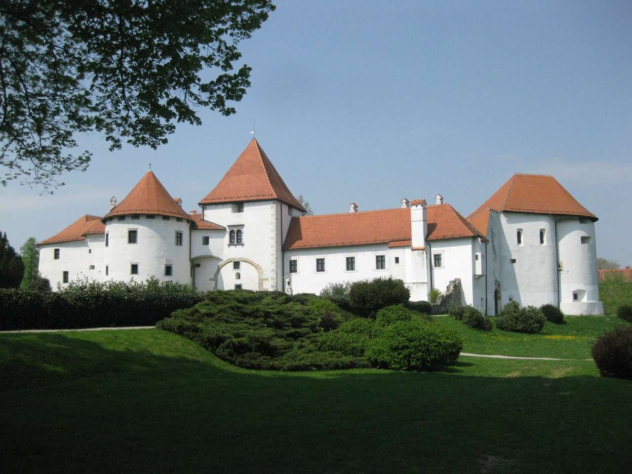 Varazdins slott Kroatien pussel på nätet