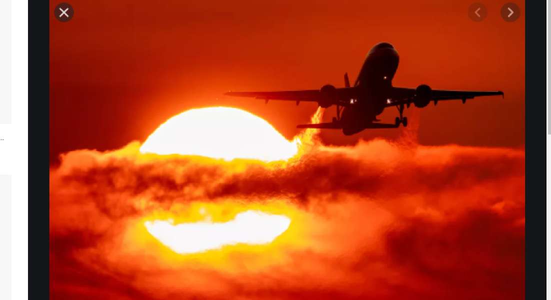 Zonsondergang en vliegtuig online puzzel