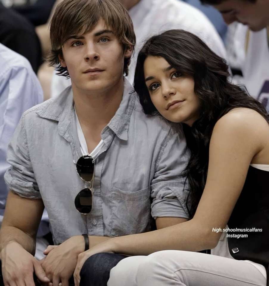 Troy Bolton and Gabriella Monte jigsaw puzzle online