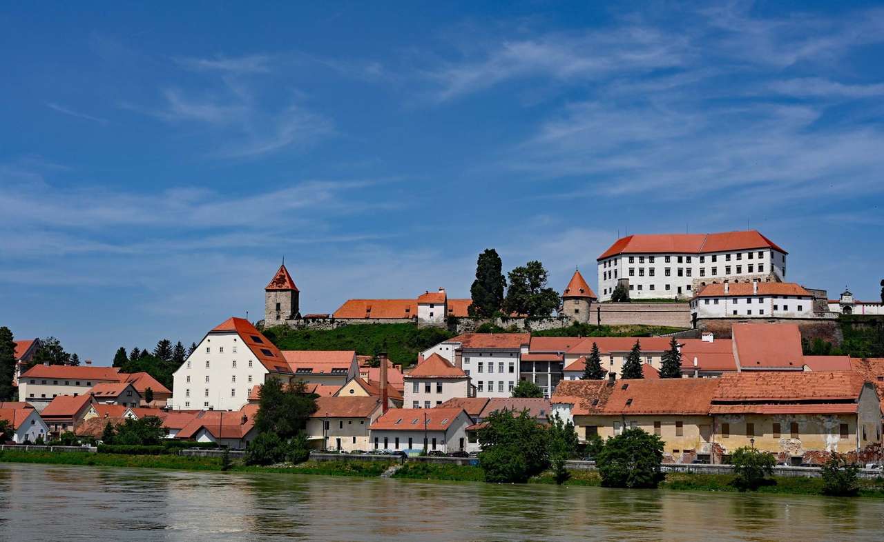Ptuj Stadt in Slowenien Online-Puzzle