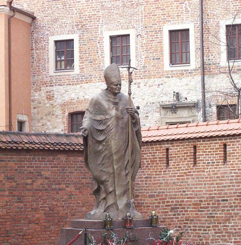 Påven Johannes Paulus II monument pussel på nätet
