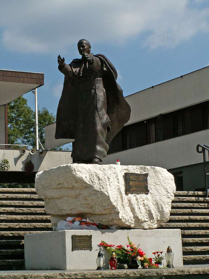 Påven Johannes Paulus II monument pussel på nätet