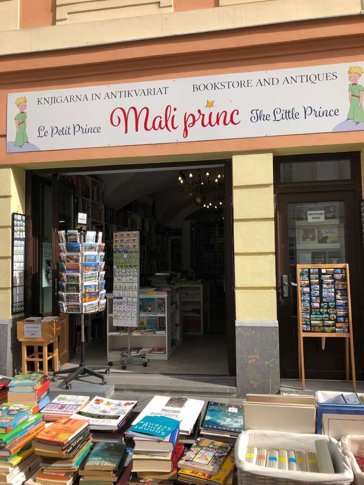 Ljubljana bokhandel Slovenien pussel på nätet