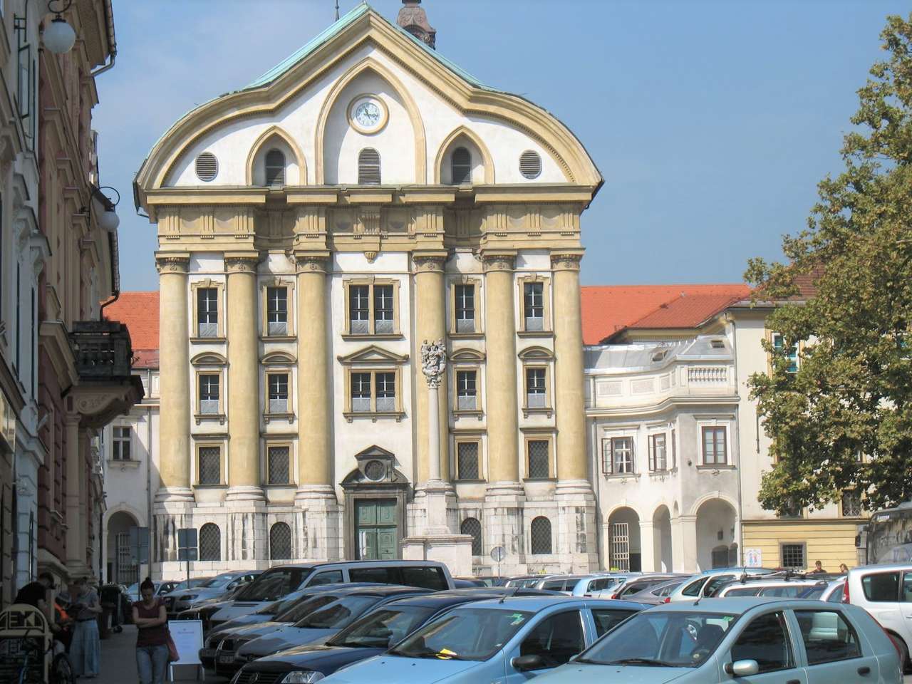 Люблянска църква Троица Словения онлайн пъзел