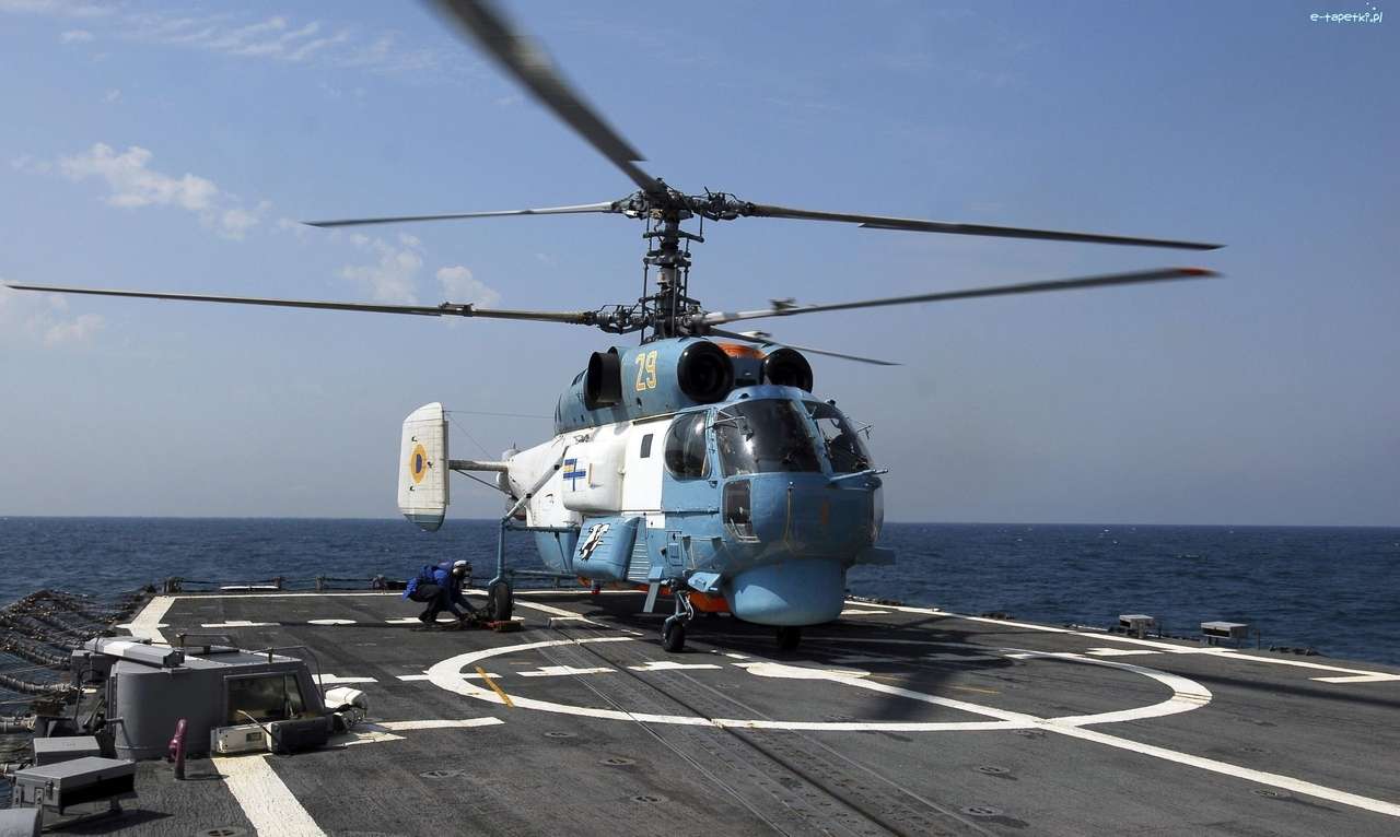 Helicóptero -Kamov Ka-27 rompecabezas en línea