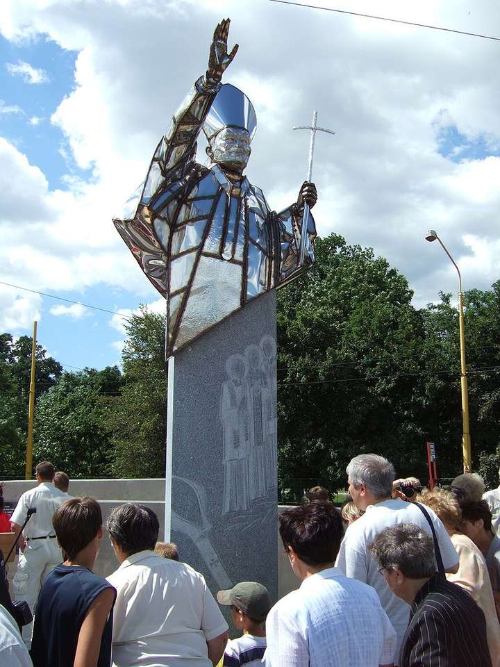Denkmal für Johannes Paul II. In Košice Online-Puzzle