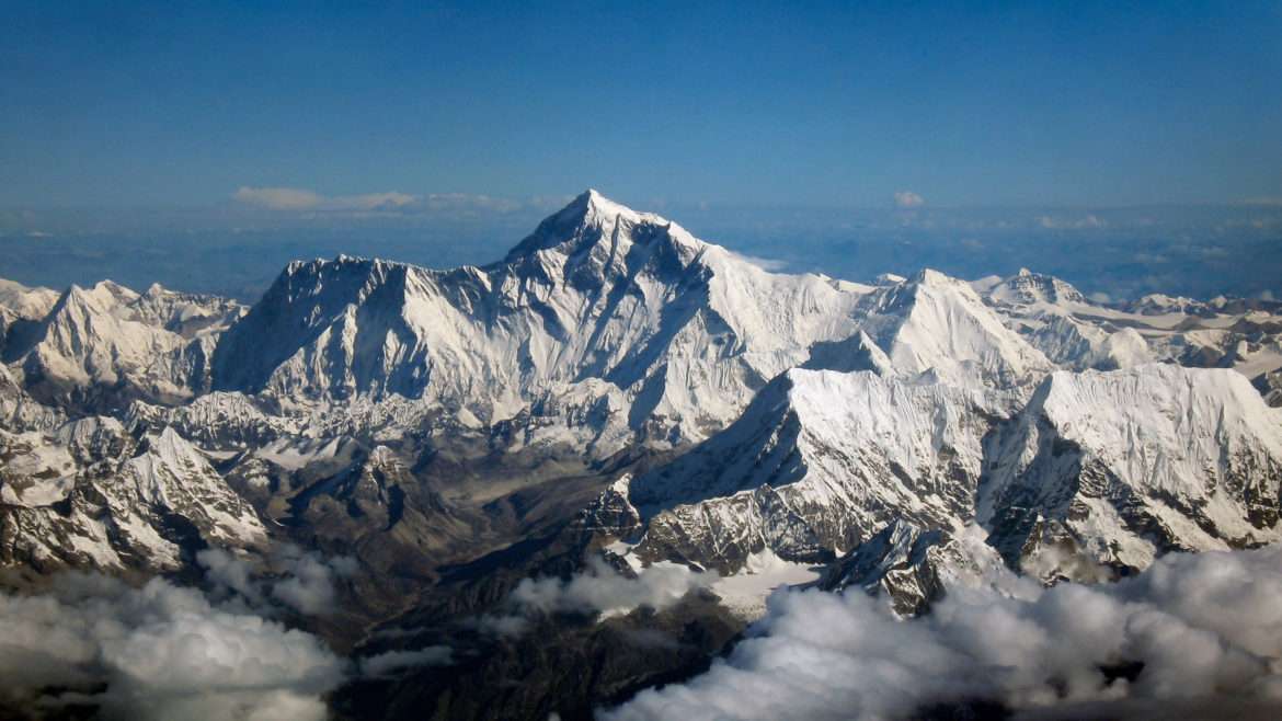 гора Эверест пазл онлайн