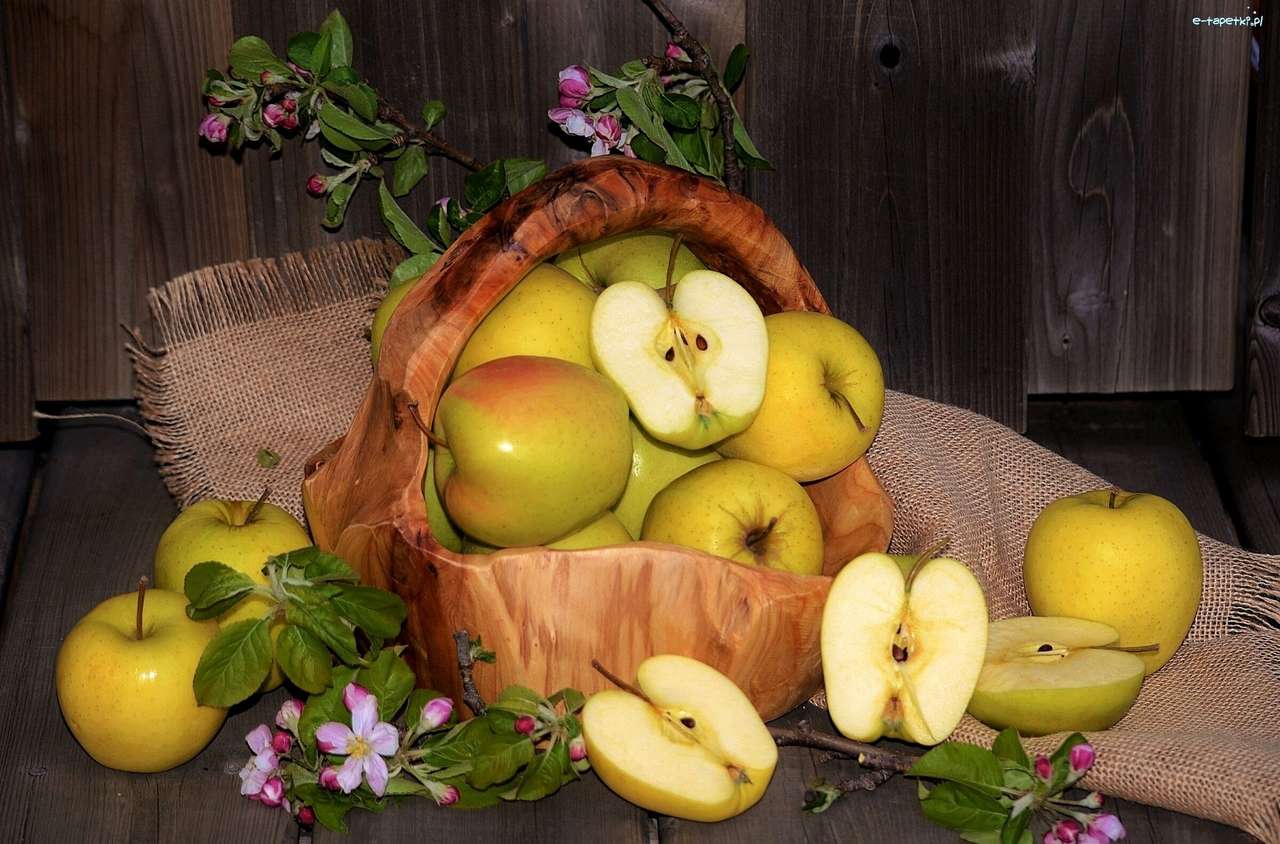 ябълки с кошница онлайн пъзел