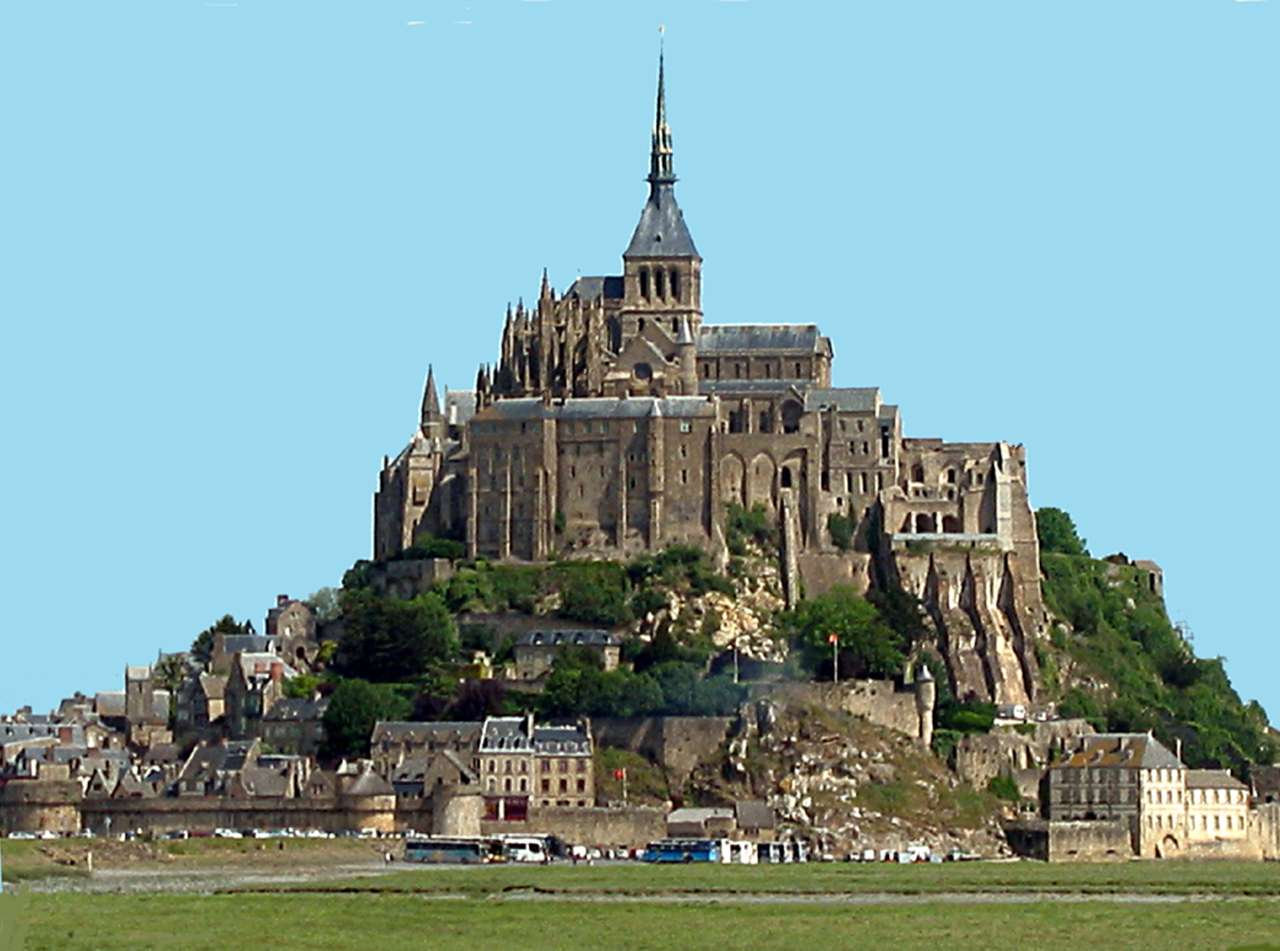 Mont St Michel in the Manche online puzzle