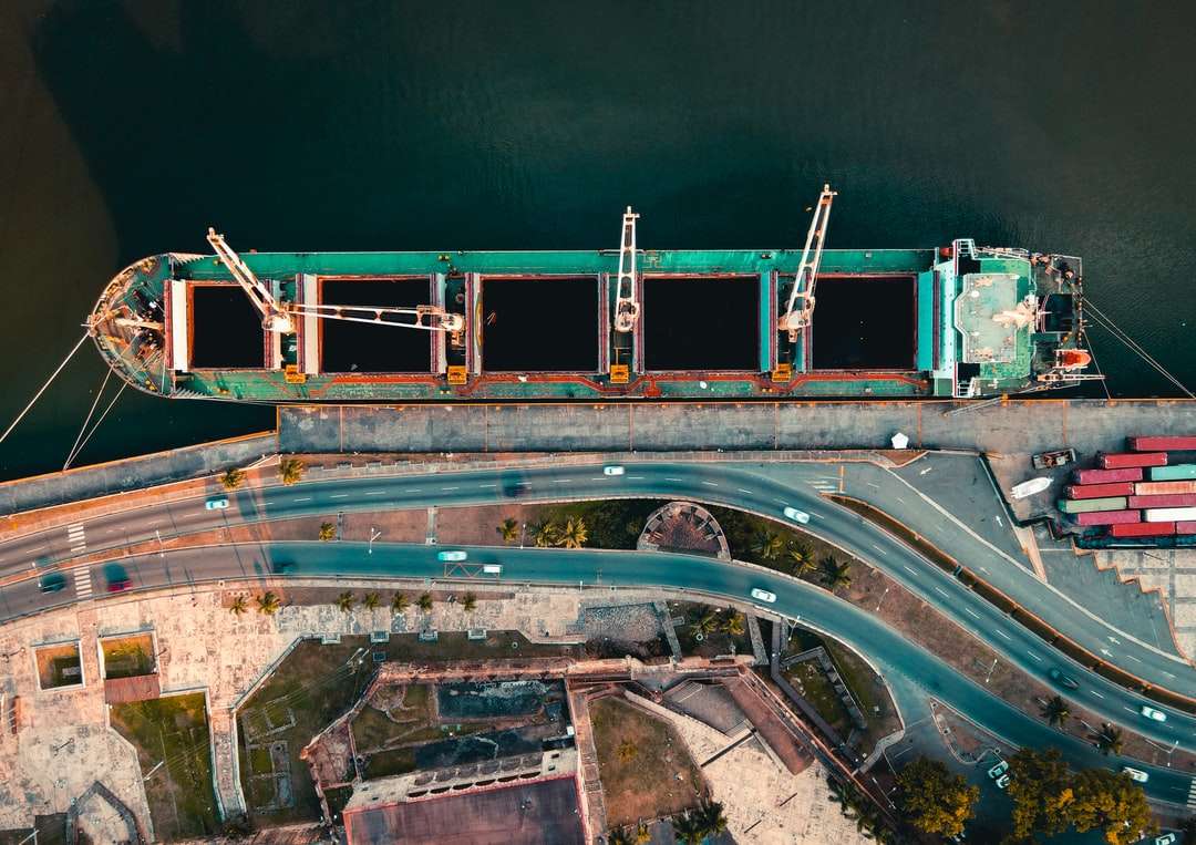 luchtfoto van de brug overdag legpuzzel online