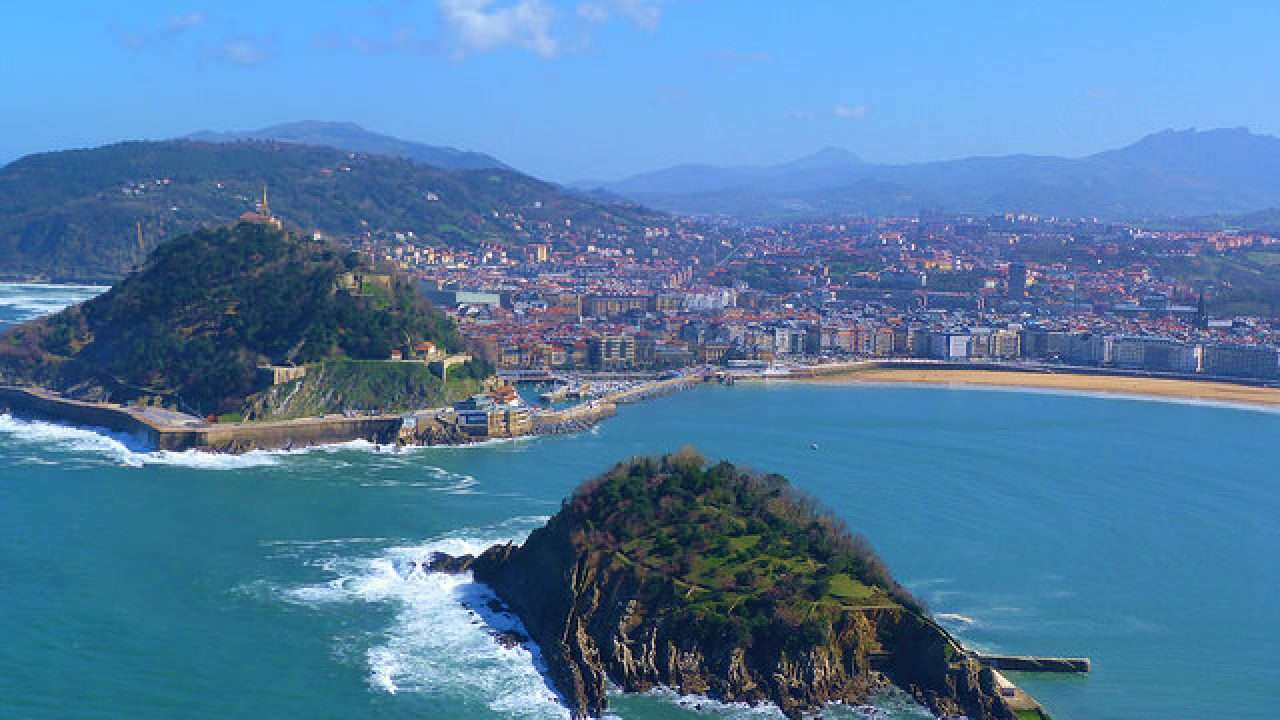 Donosti ggnngfd puzzle online