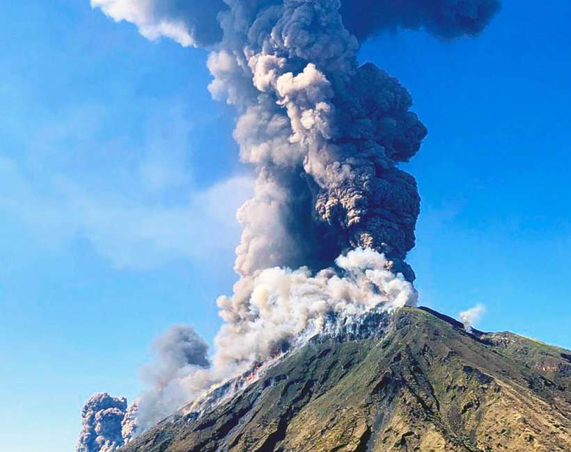 Ausbruch des Vulkans Stromboli Puzzlespiel online
