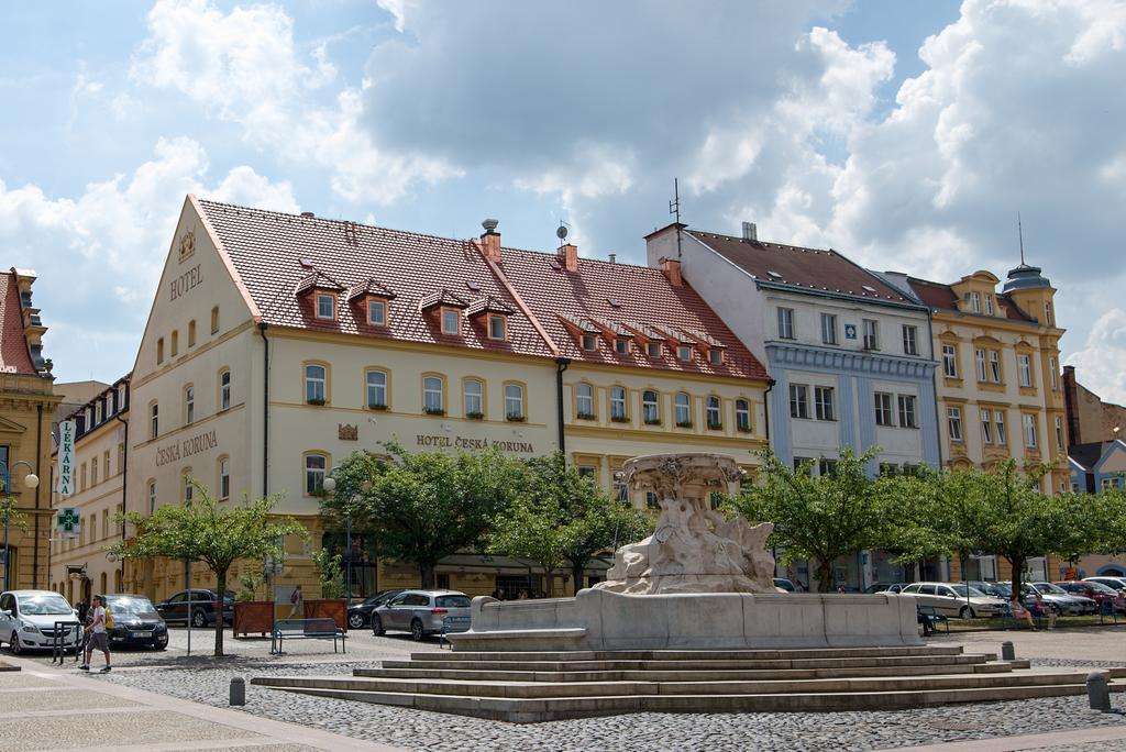 Град Дечин в Чехия онлайн пъзел