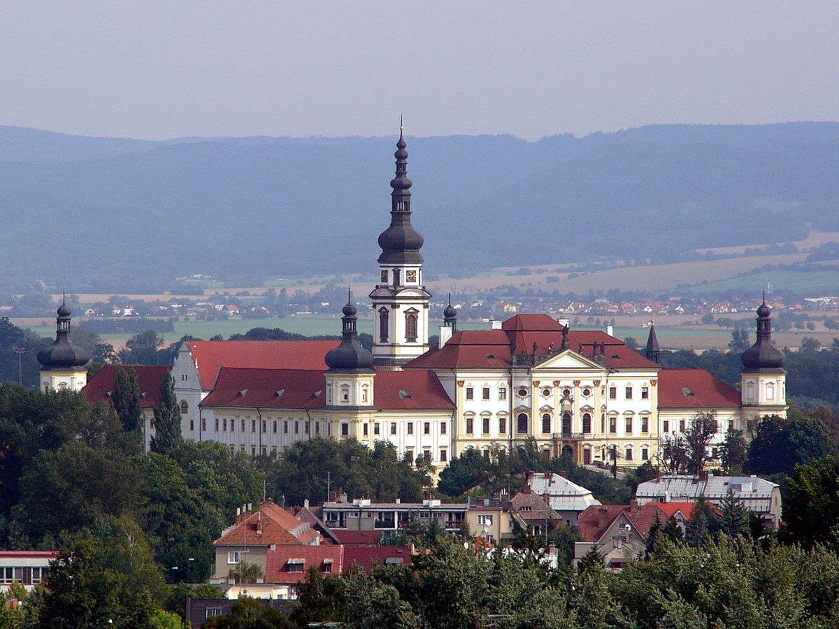 Olomouc kolostor Csehország kirakós online