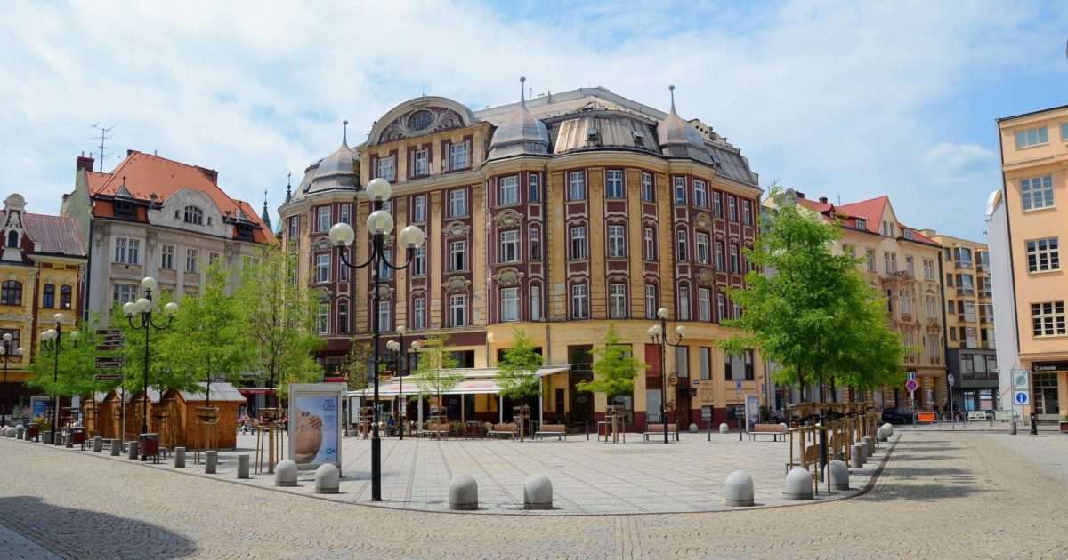 Cidade de Ostrava na República Tcheca puzzle online