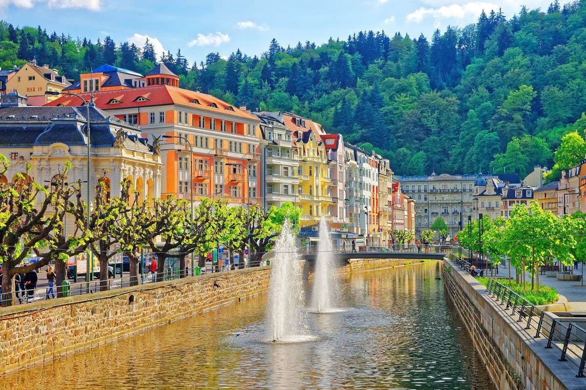Karlovy Vary Spa in Tsjechië legpuzzel online