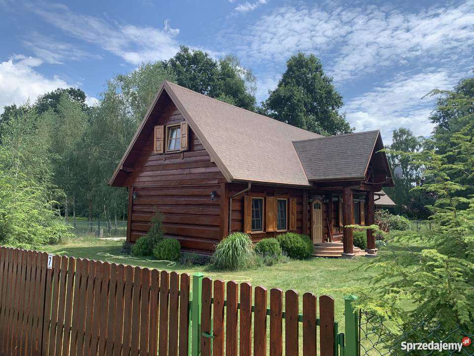 casa in legno in campagna puzzle online