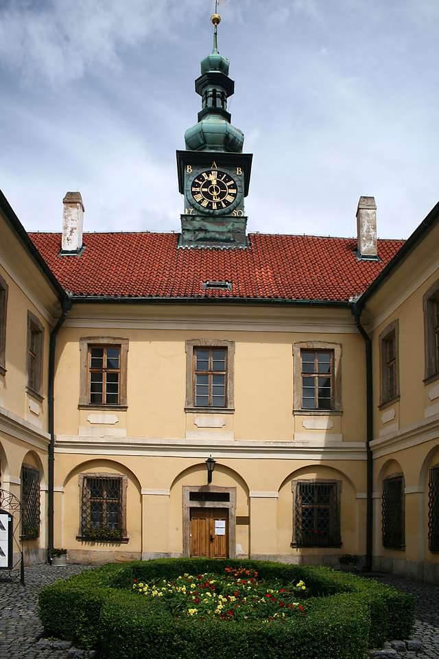 Schloss Kladno Tschechei Puzzlespiel online