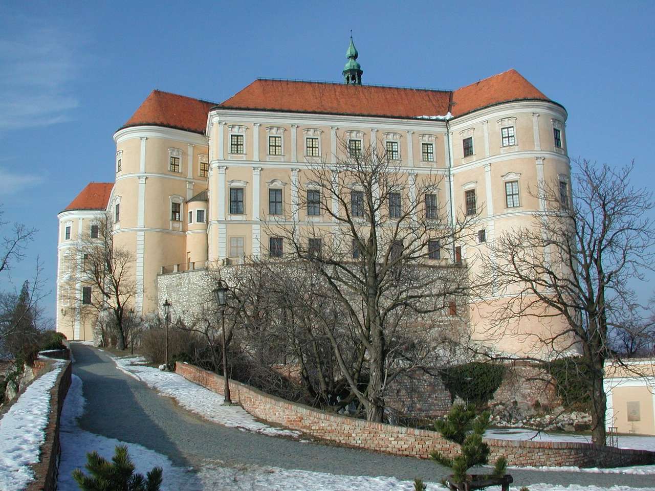 Mikulov kastély Csehországban online puzzle
