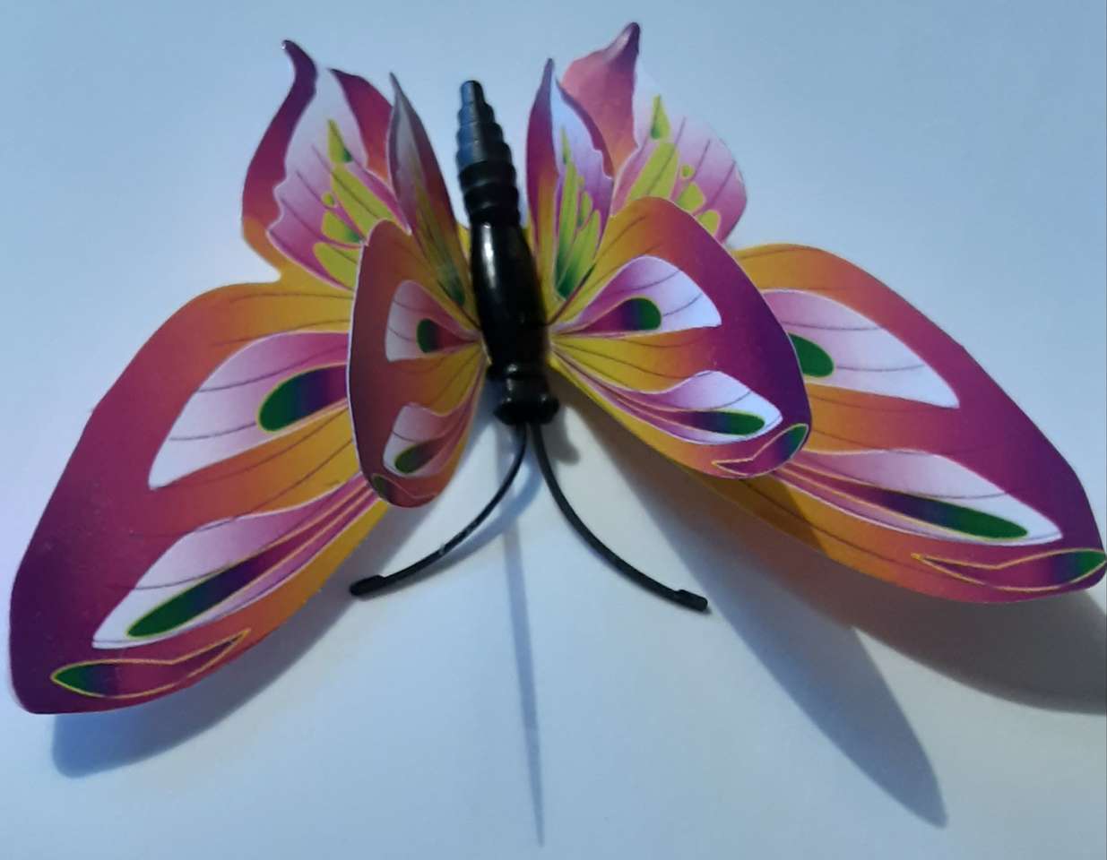fluture puzzle online