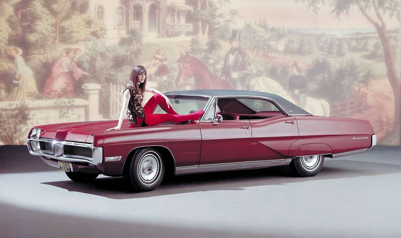 1967 Pontiac Bonneville Brougham reklamfoto pussel på nätet